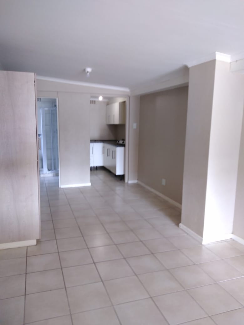 To Let 1 Bedroom Property for Rent in Berea Eastern Cape